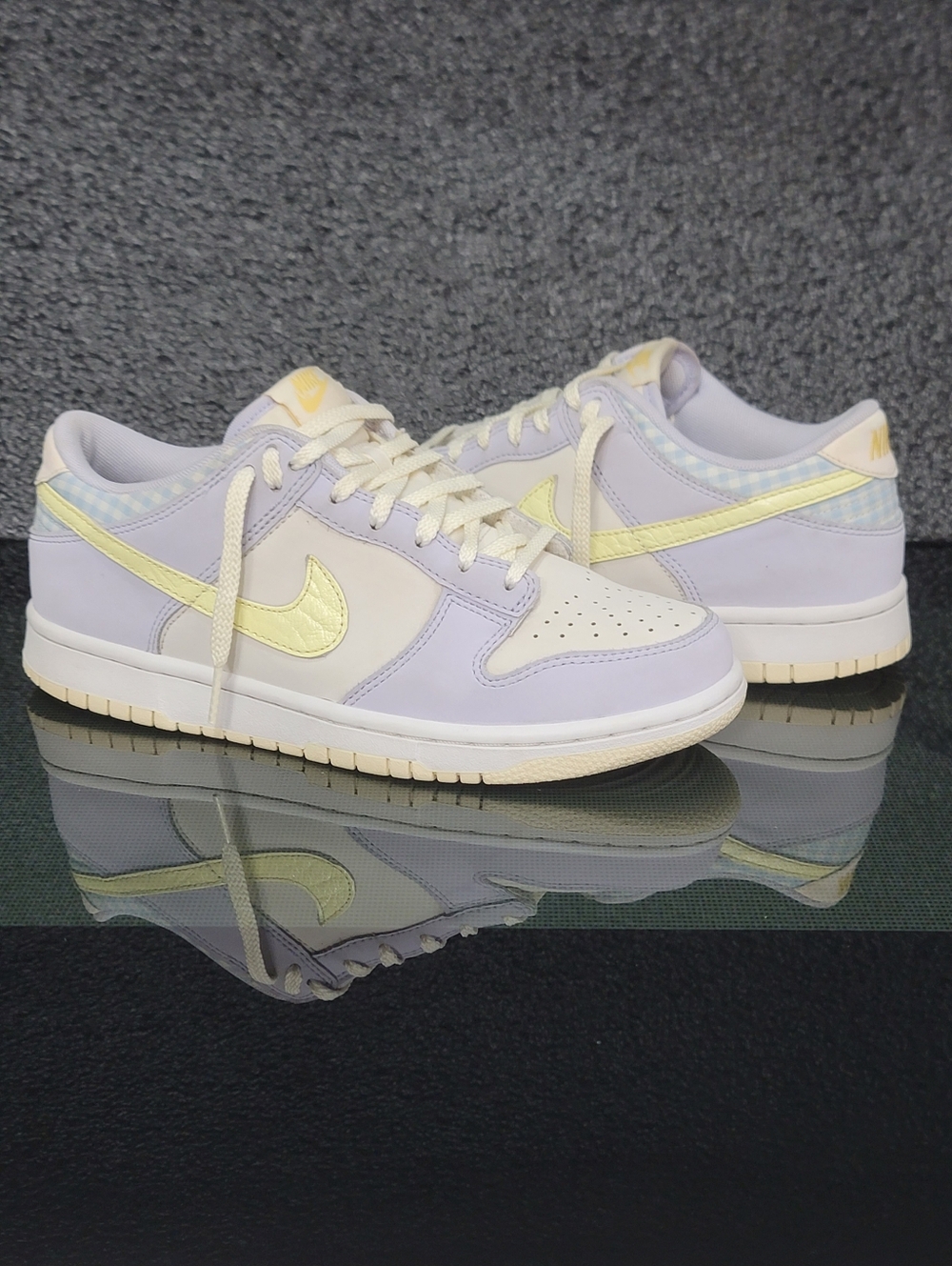 Nike Dunk Low SE Easter Wmns 8 Ships Today